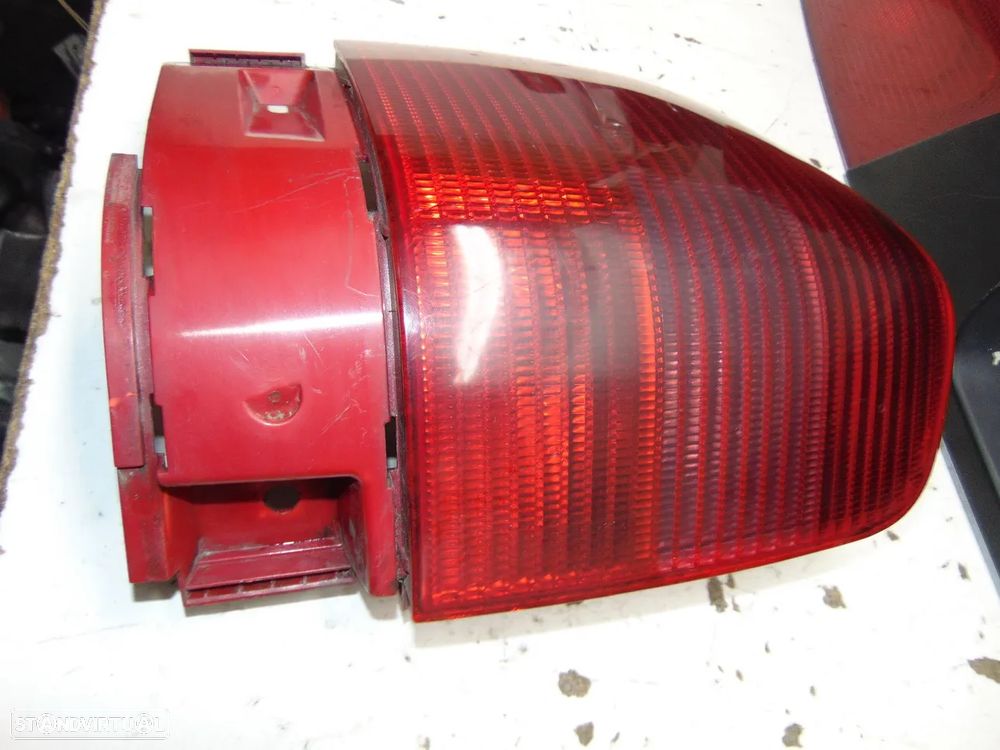 Seat Alhambra farolins/placa refletora - 2