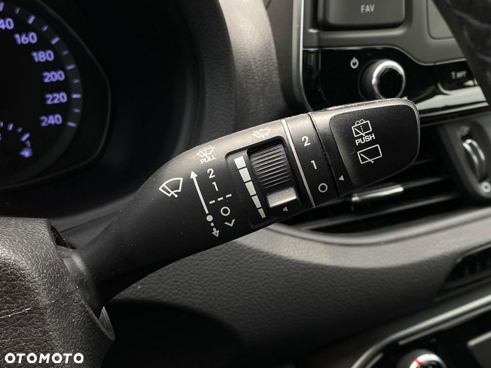 Hyundai i30 1.5 DPI Modern - 23