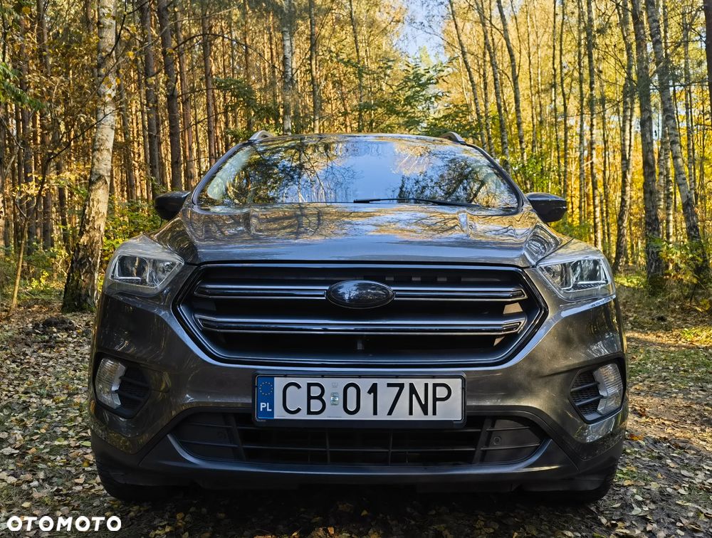 Ford Kuga 1.5 TDCi FWD Titanium - 4