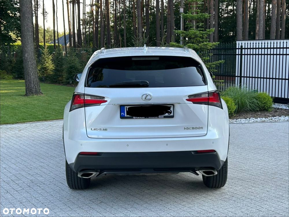 Lexus NX 200t F Sport AWD - 9