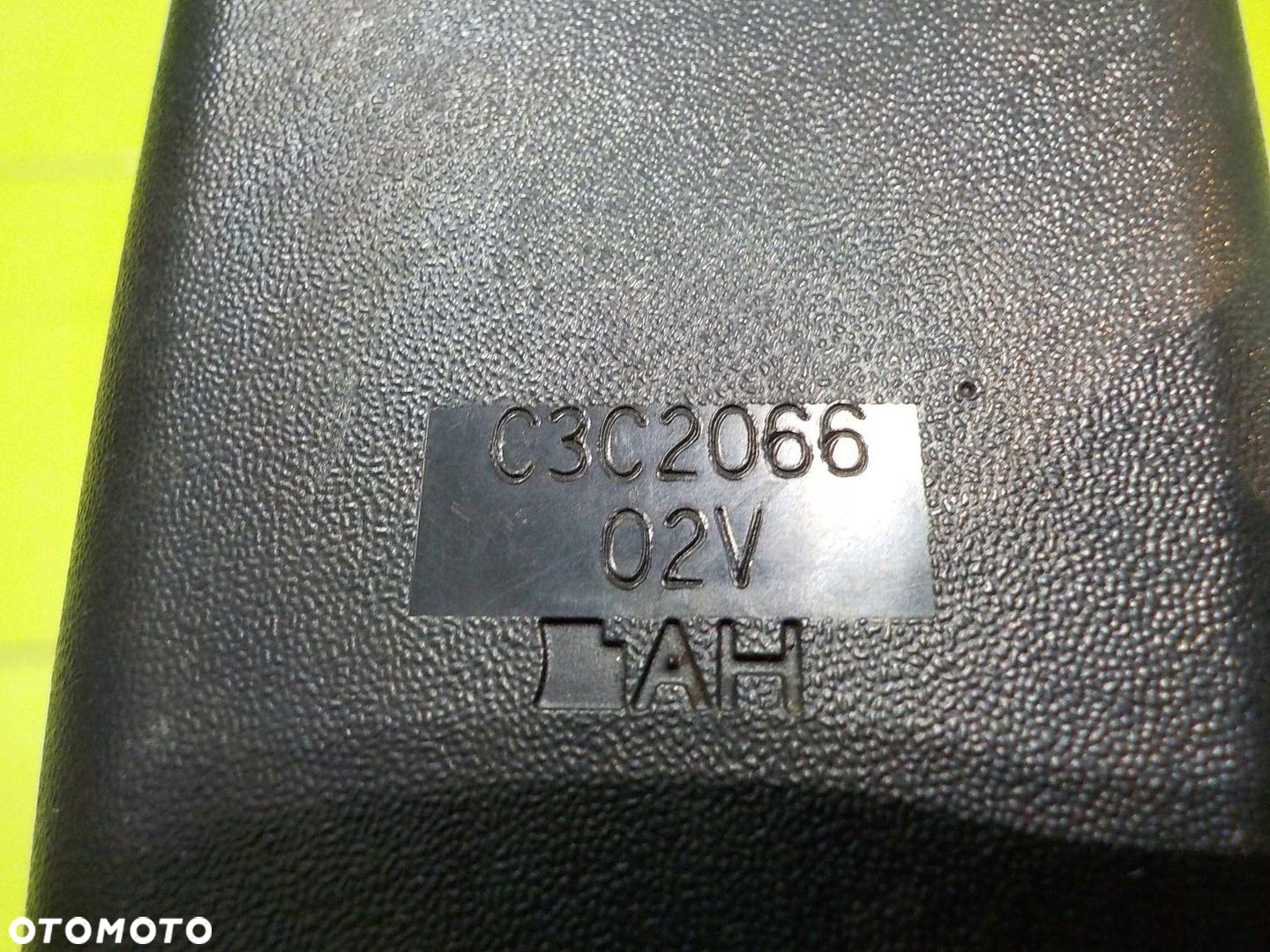 HONDA CIVIC IX 12r zapinka pasa prawa przod 1039118 - 4