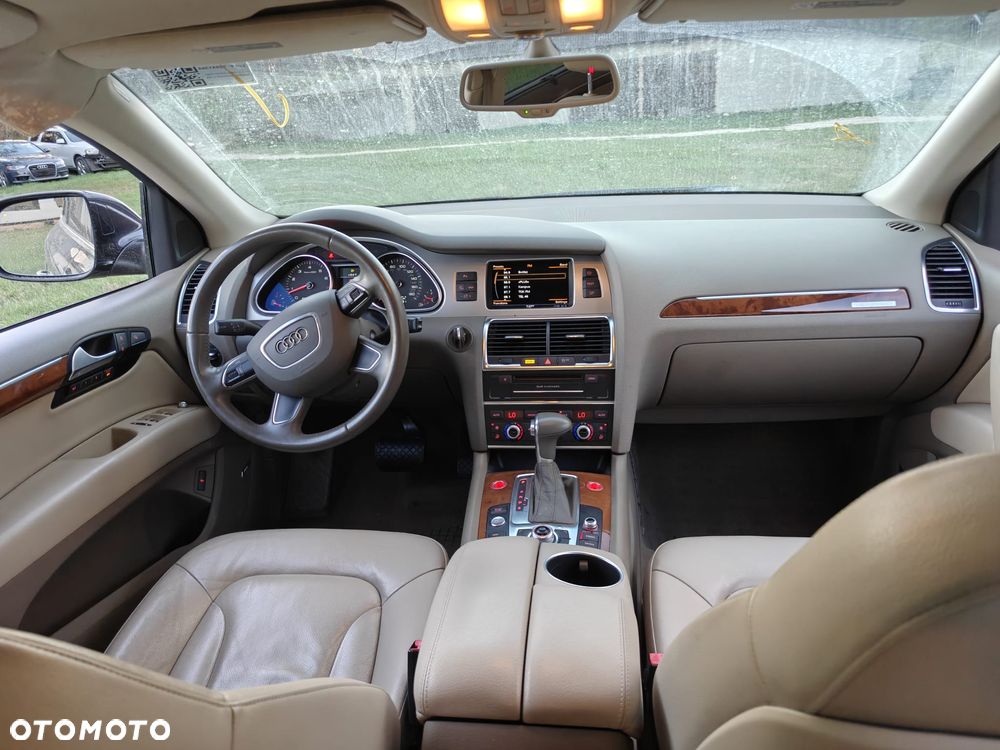 Audi Q7 3.0 TFSI Quattro Tiptronic - 6