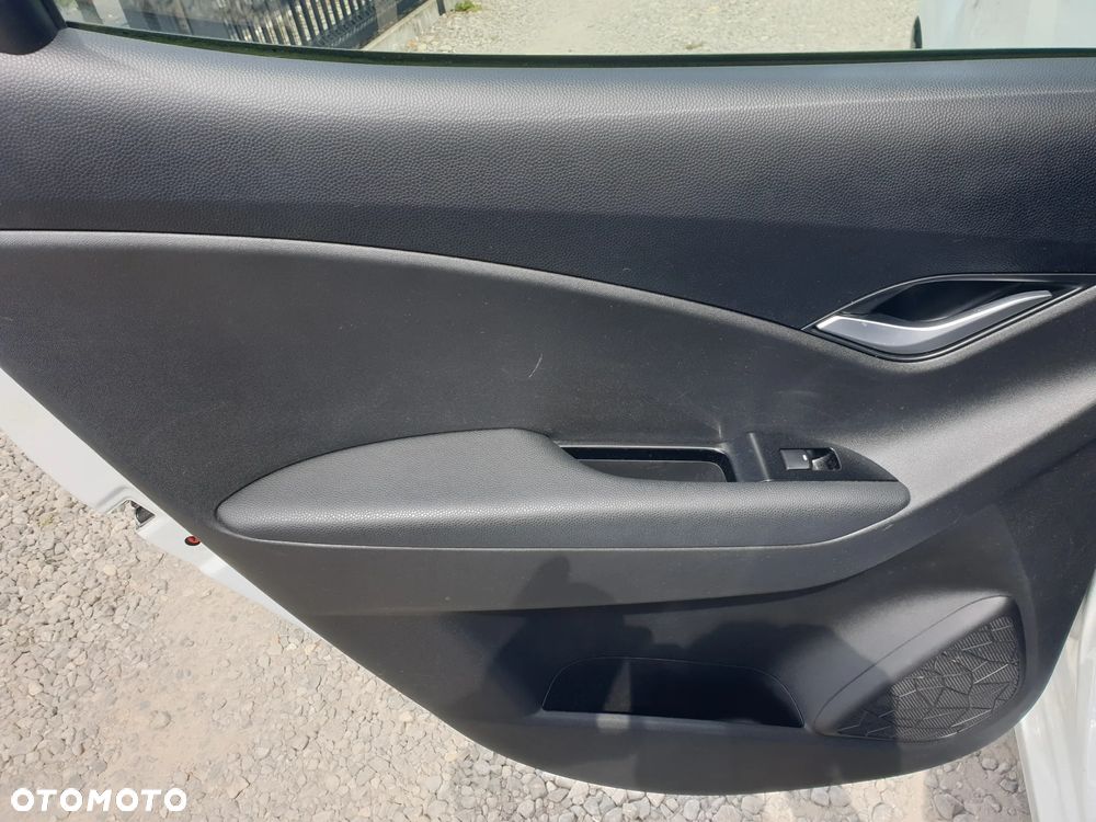 Hyundai ix20 - 17