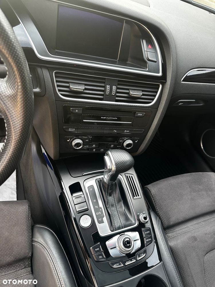 Audi A4 Limousine - 23
