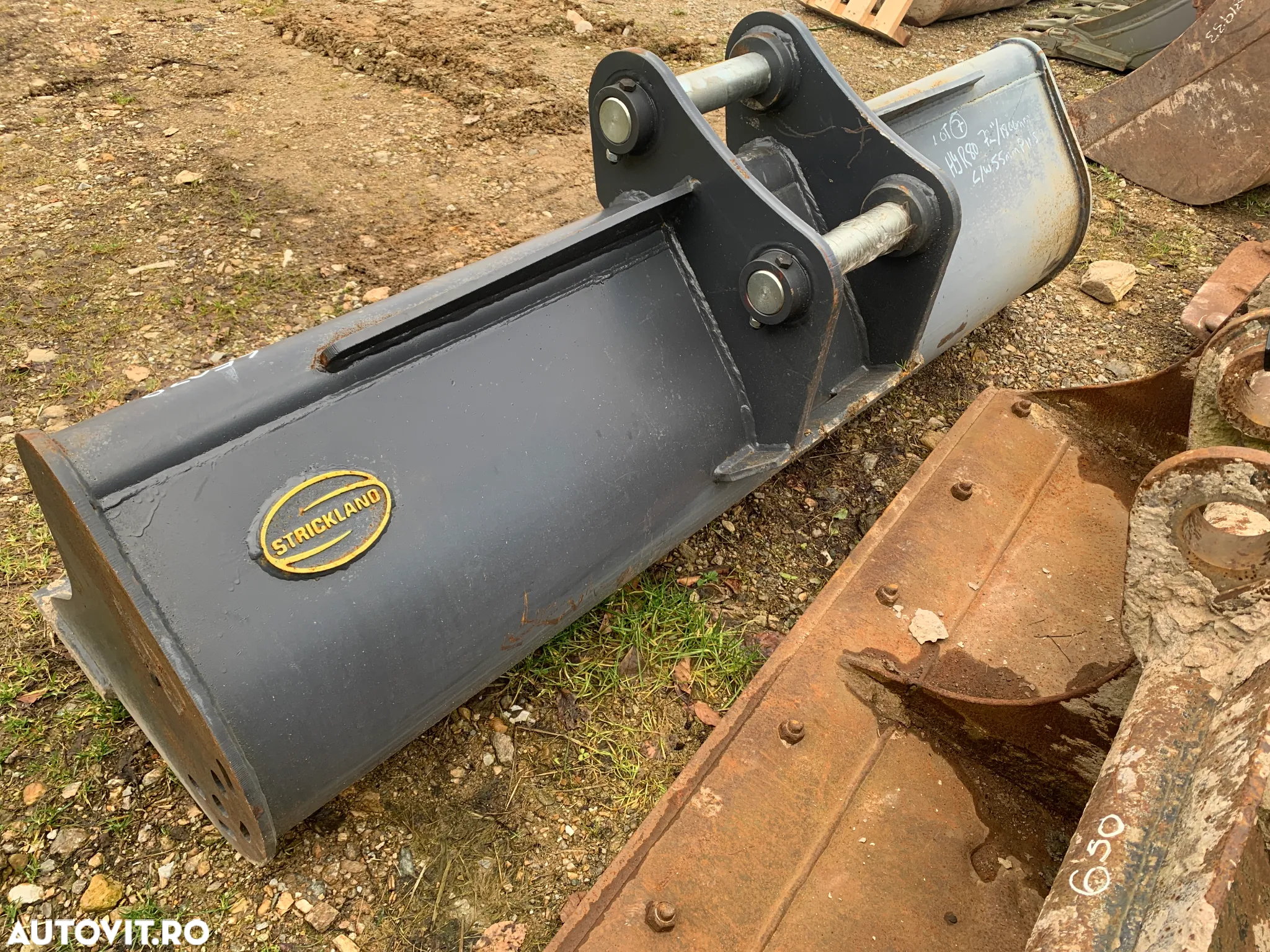Cupa taluz noua Strickland pentru excavatoare de 7-10 tone - 3