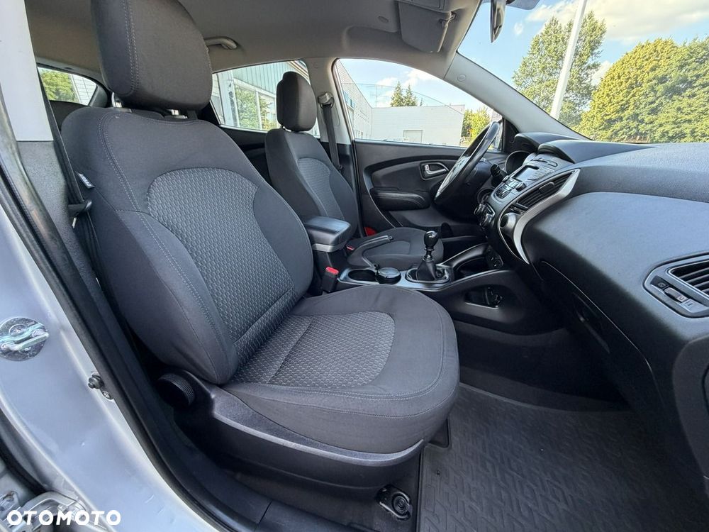 Hyundai ix35 1.7 CRDi 2WD blue Trend - 29