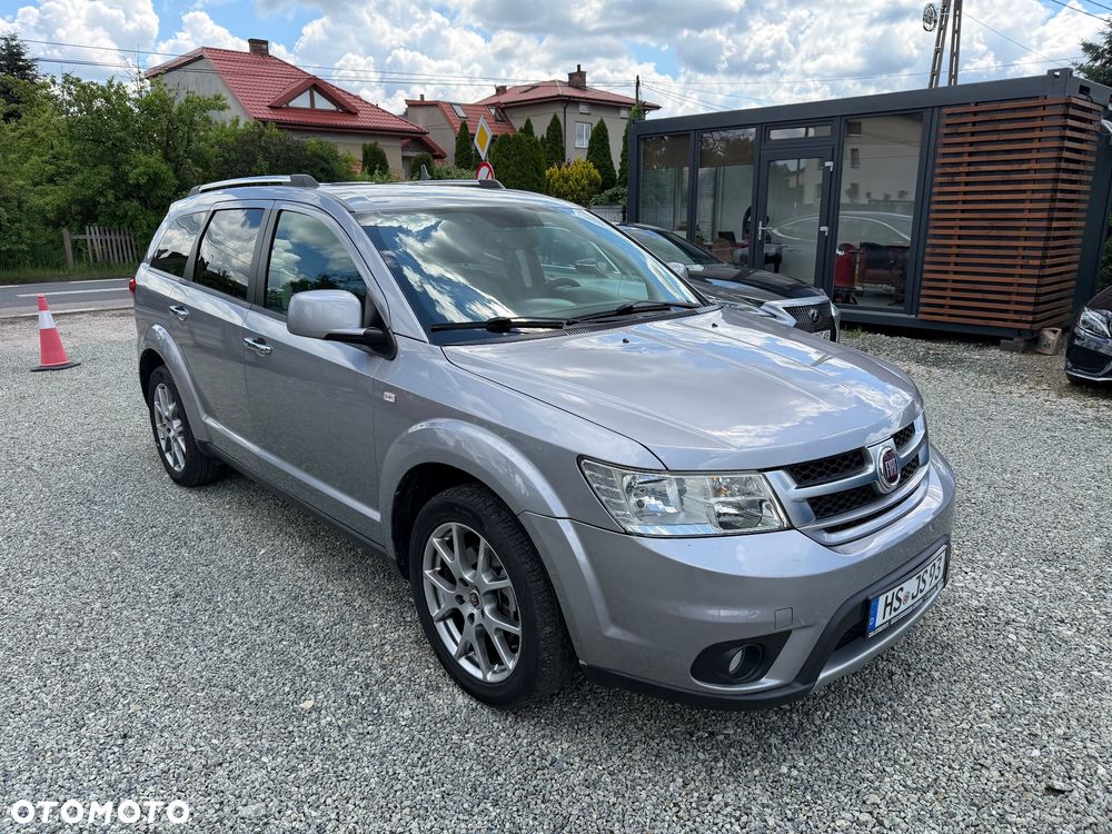 Fiat Freemont 2.0 Multijet 16V DPF Automatik Allrad Lounge - 17