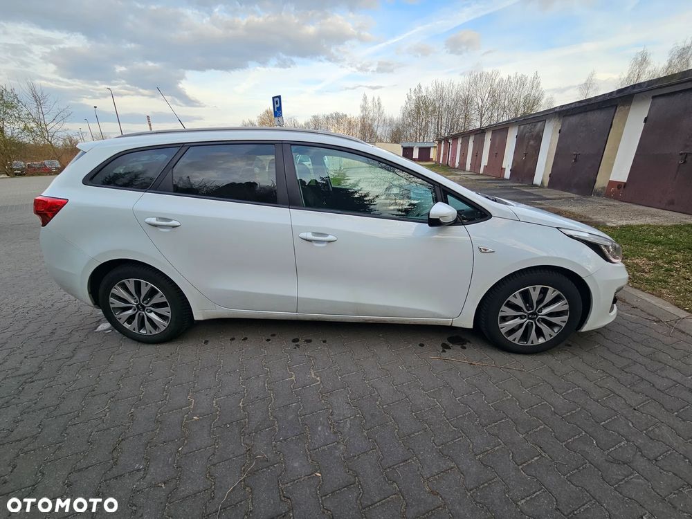 Kia Ceed 1.6 CRDi L - 7