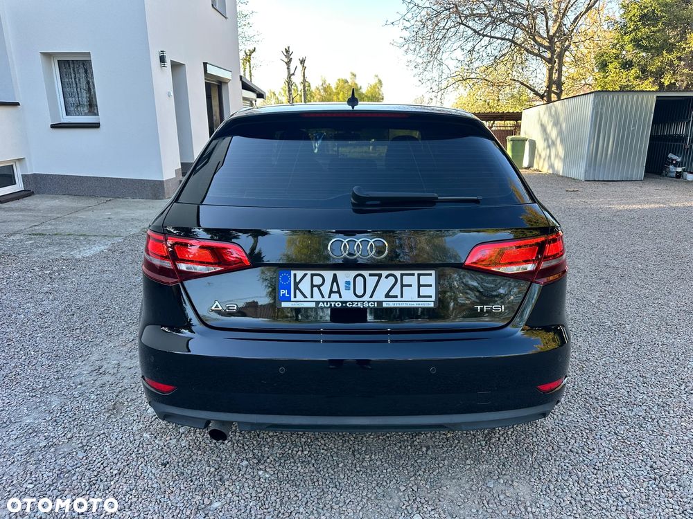 Audi A3 Sportback - 8