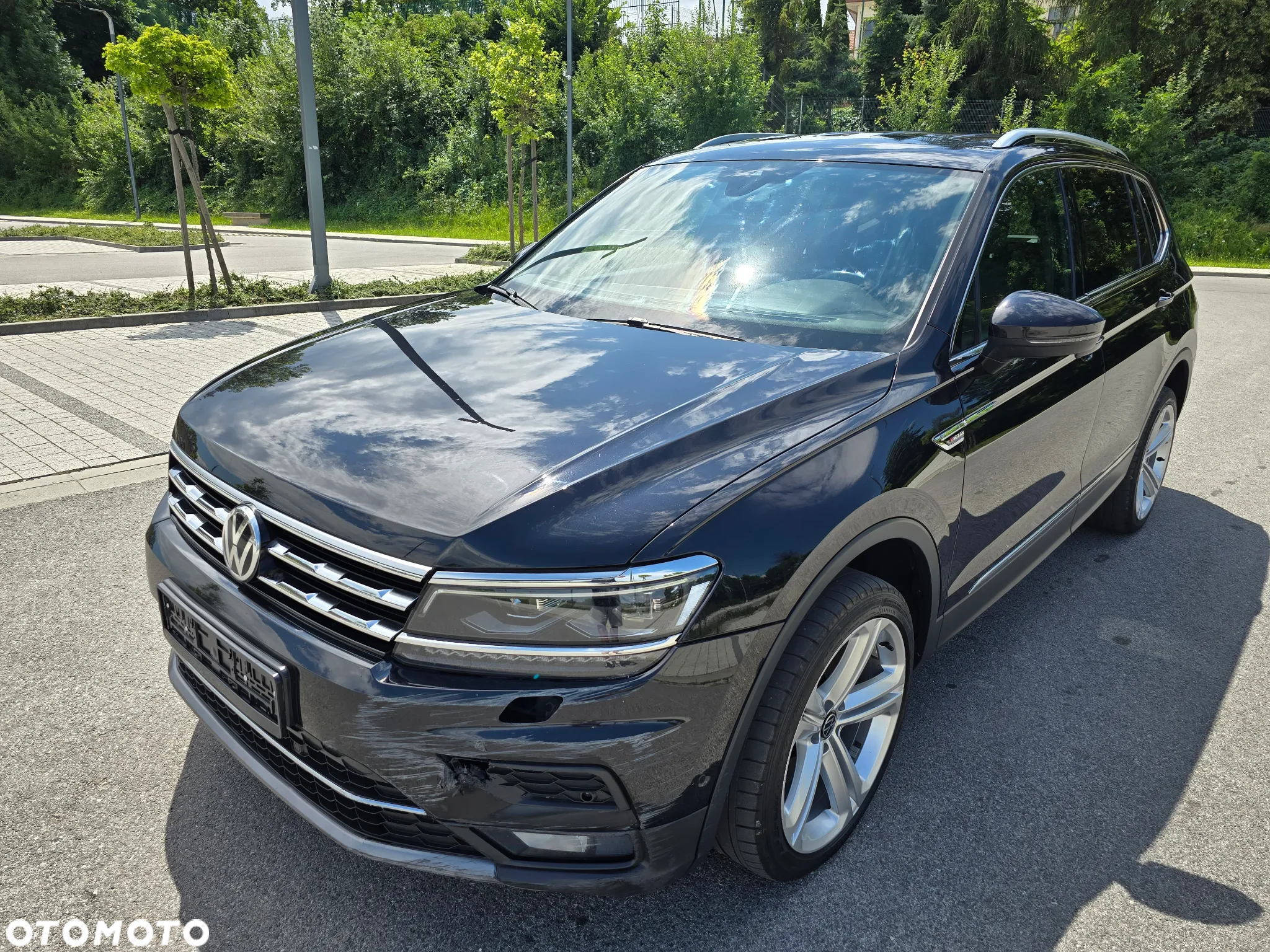 Volkswagen Tiguan Allspace 2.0 TSI 4Mot Highline DSG - 25