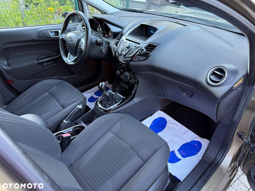 Ford Fiesta 1.5 TDCi St&St SYNC Edition - 24