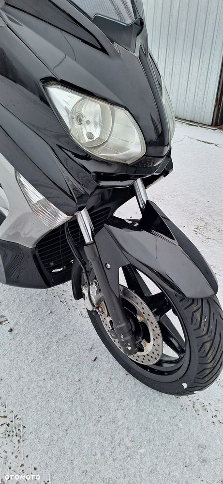Yamaha X-max - 19