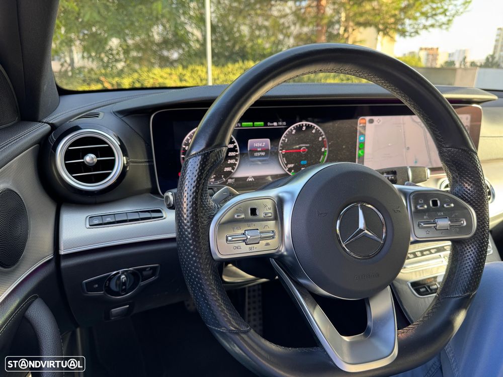 Mercedes-Benz E 300 de 9G-TRONIC AMG Line - 5