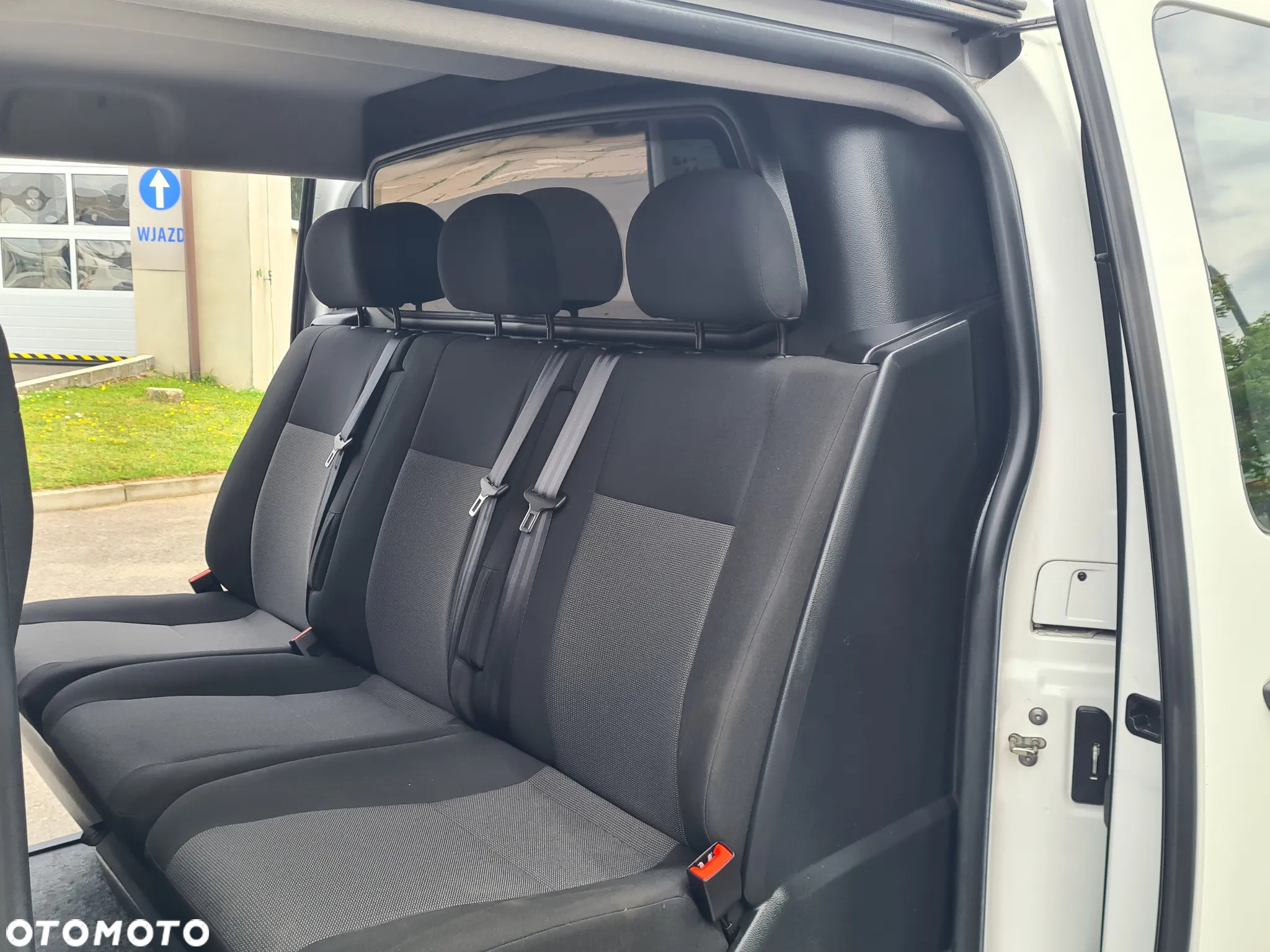 Peugeot Expert 2.0 BlueHDi Standard 3,0t Premium (bryg.) - 11