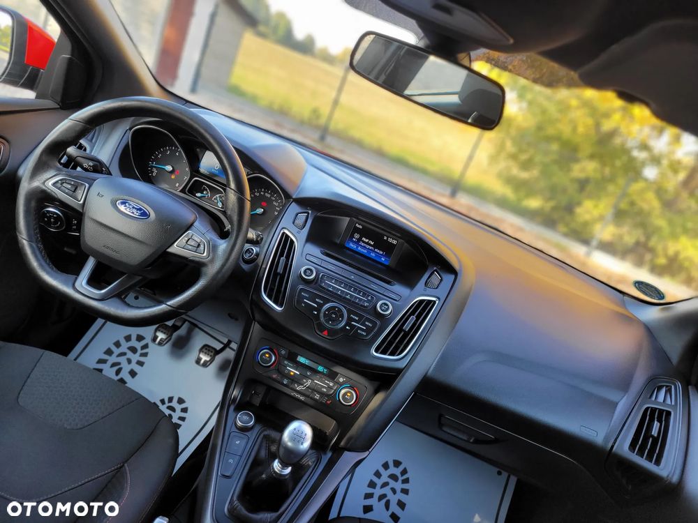 Ford Focus - 19