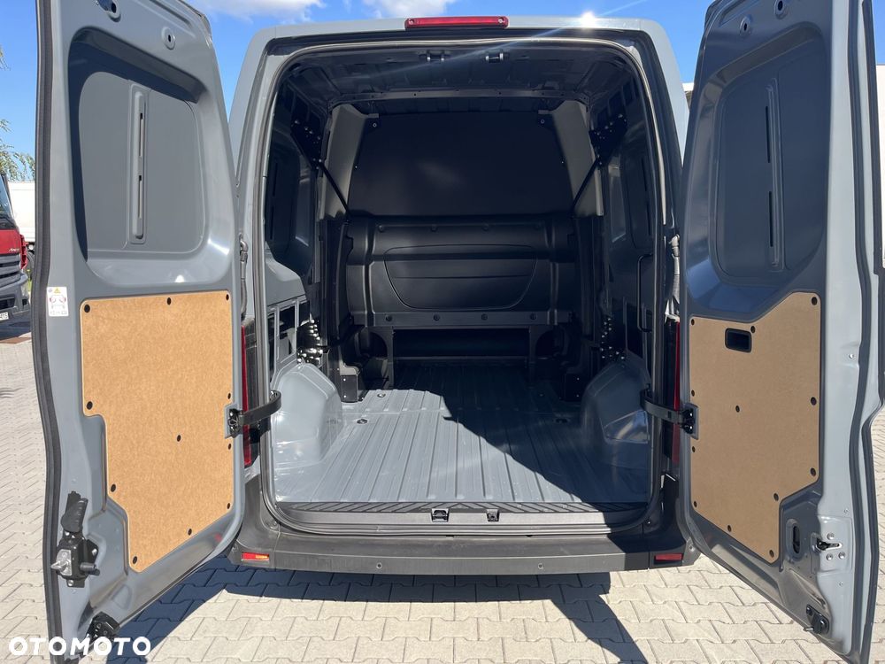 Renault Master Extra L2H2 Brygadowy - 7 miejscowy - 17