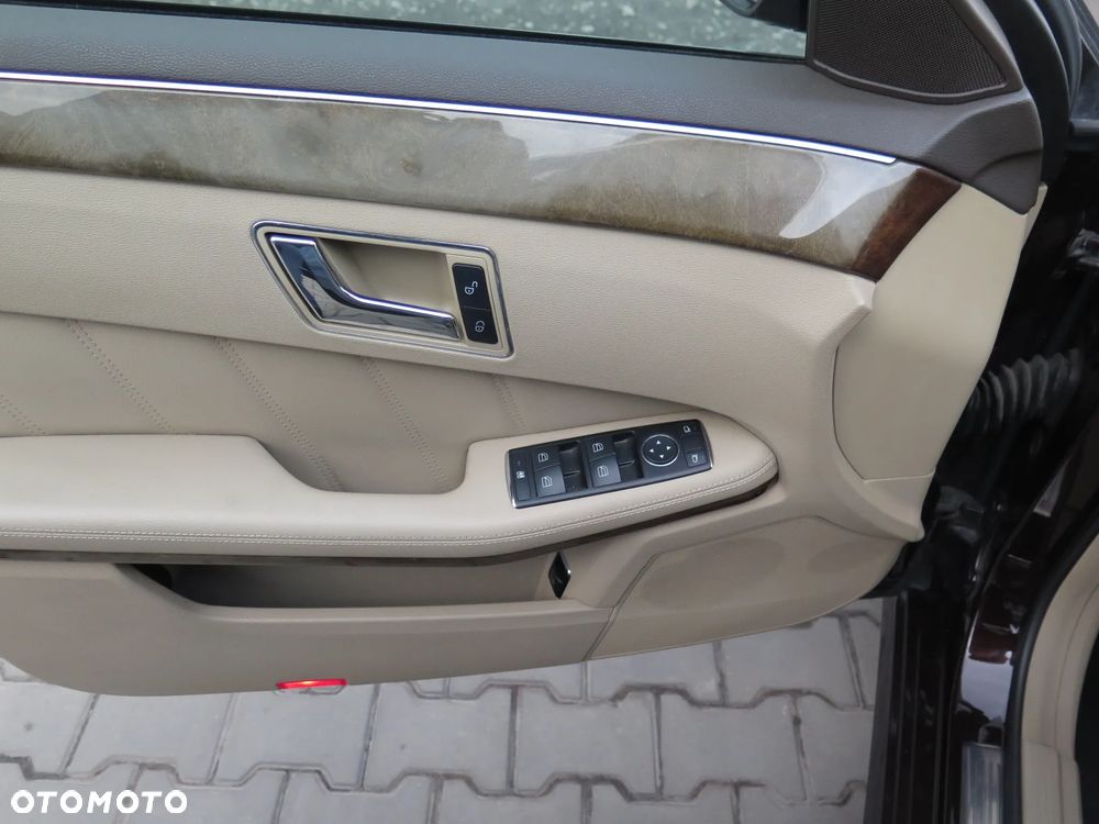 Mercedes-Benz Klasa E 350 CDI BlueEff Elegance - 13