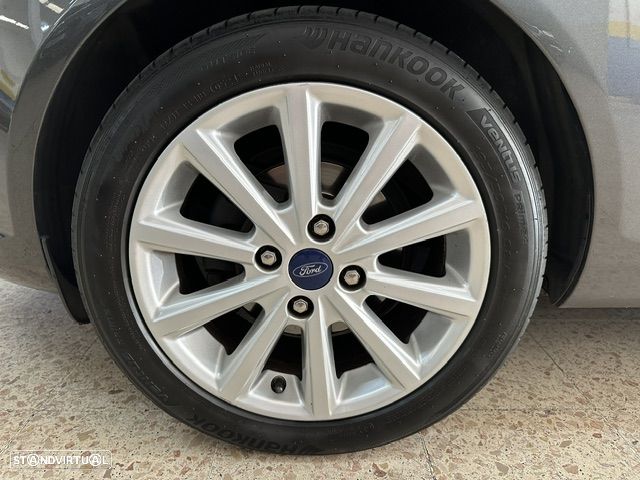 Ford Fiesta 1.0 EcoBoost S&S TITANIUM - 22