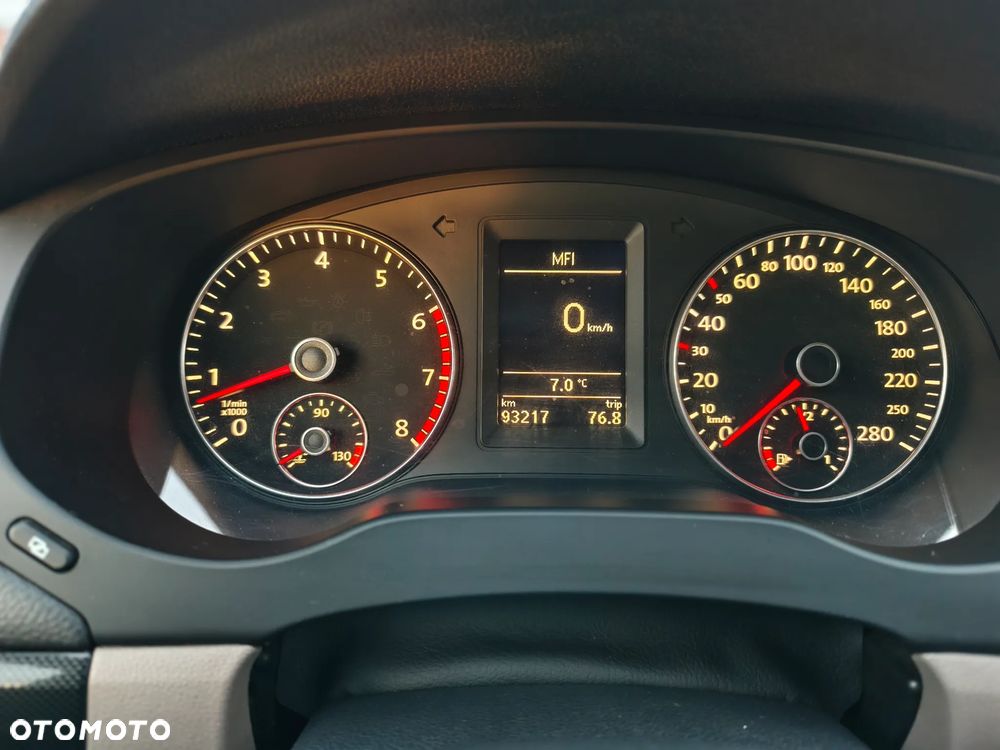 Volkswagen Jetta 1.2 TSI Trendline - 14