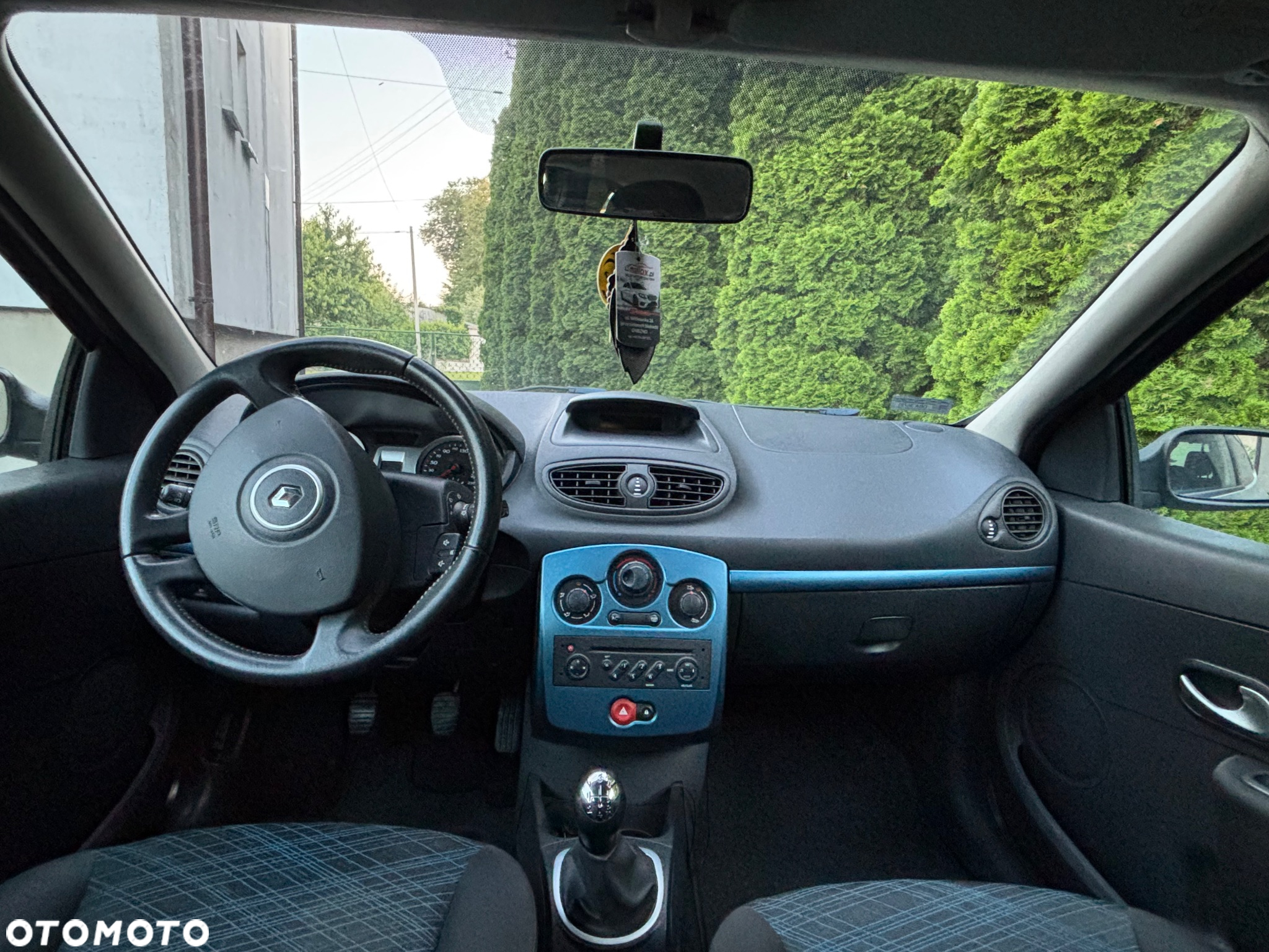 Renault Clio 1.2 16V Arctica - 6