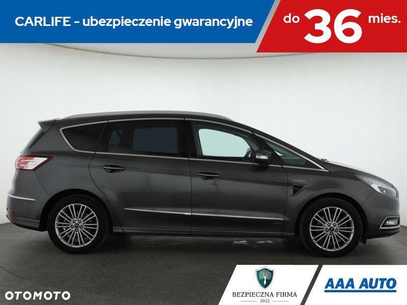 Ford S-Max - 8