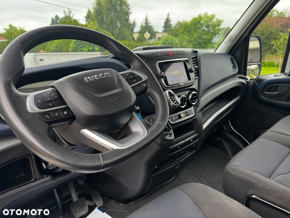 Iveco Daily 35-140 Hi MATIC - 21
