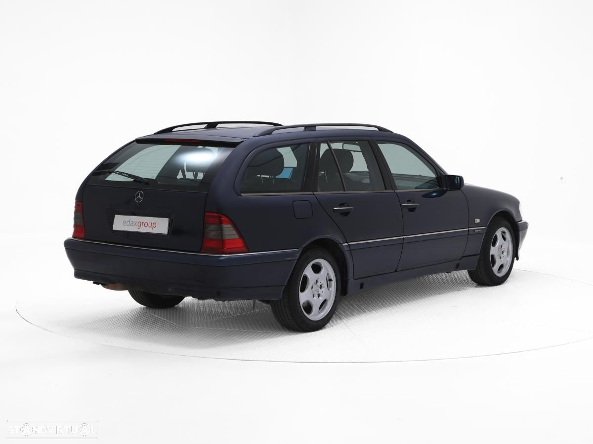 Mercedes-Benz C 220 - 3