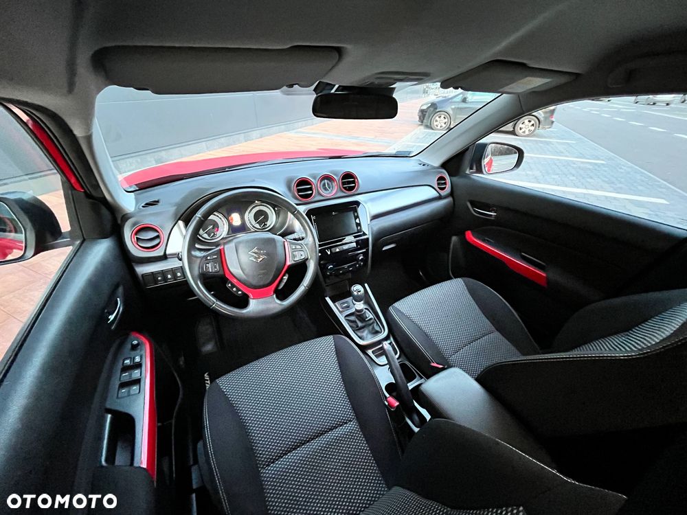 Suzuki Vitara 1.4 Boosterjet Premium 2WD - 12