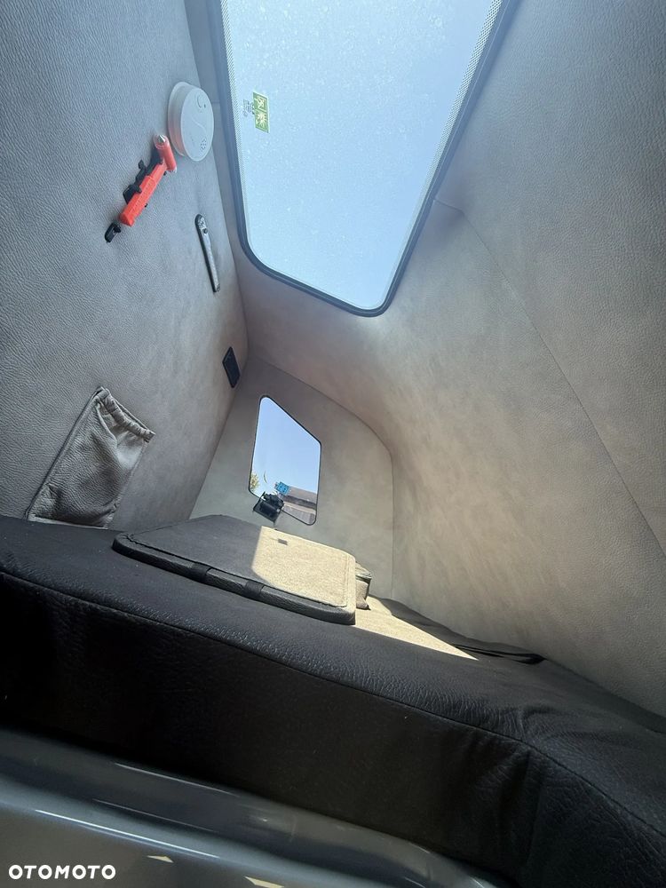 Renault Master - 18