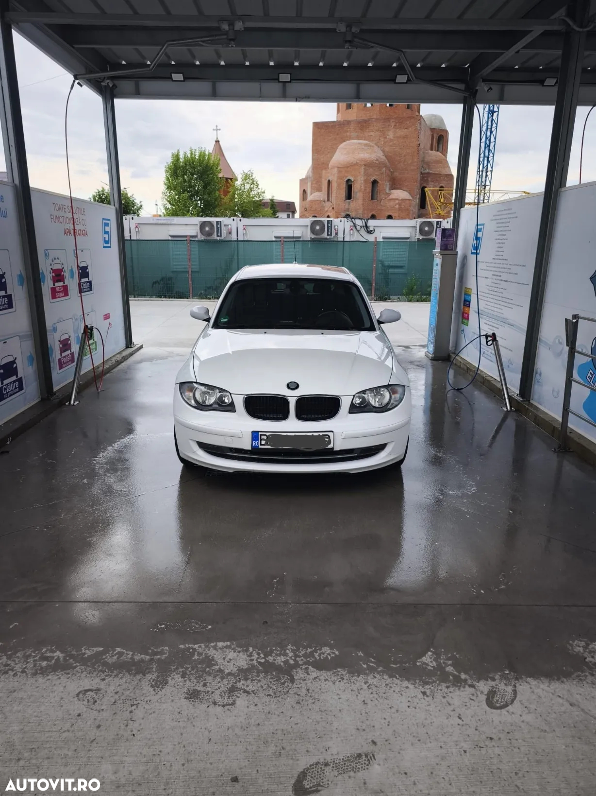 BMW Seria 1 118d - 6