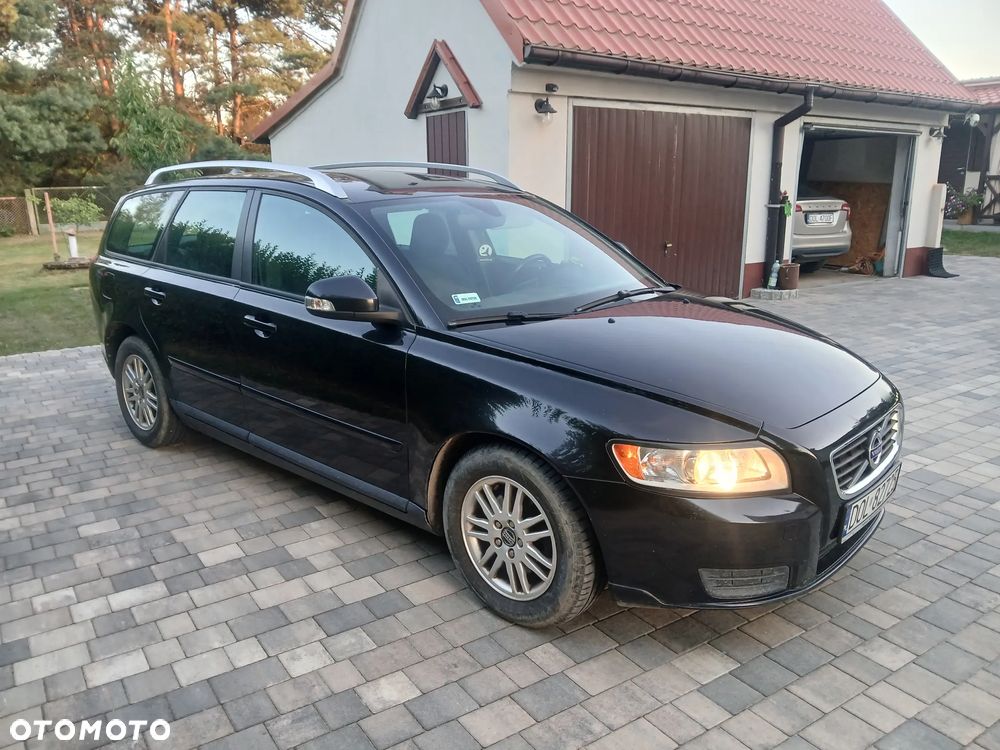 Volvo V50 D2 Momentum Start-Stop - 2
