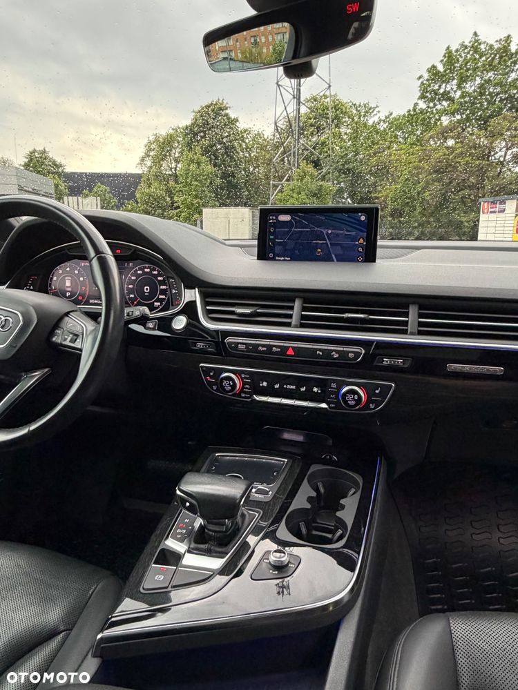 Audi Q7 - 15