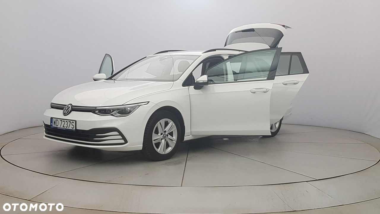 Volkswagen Golf - 10