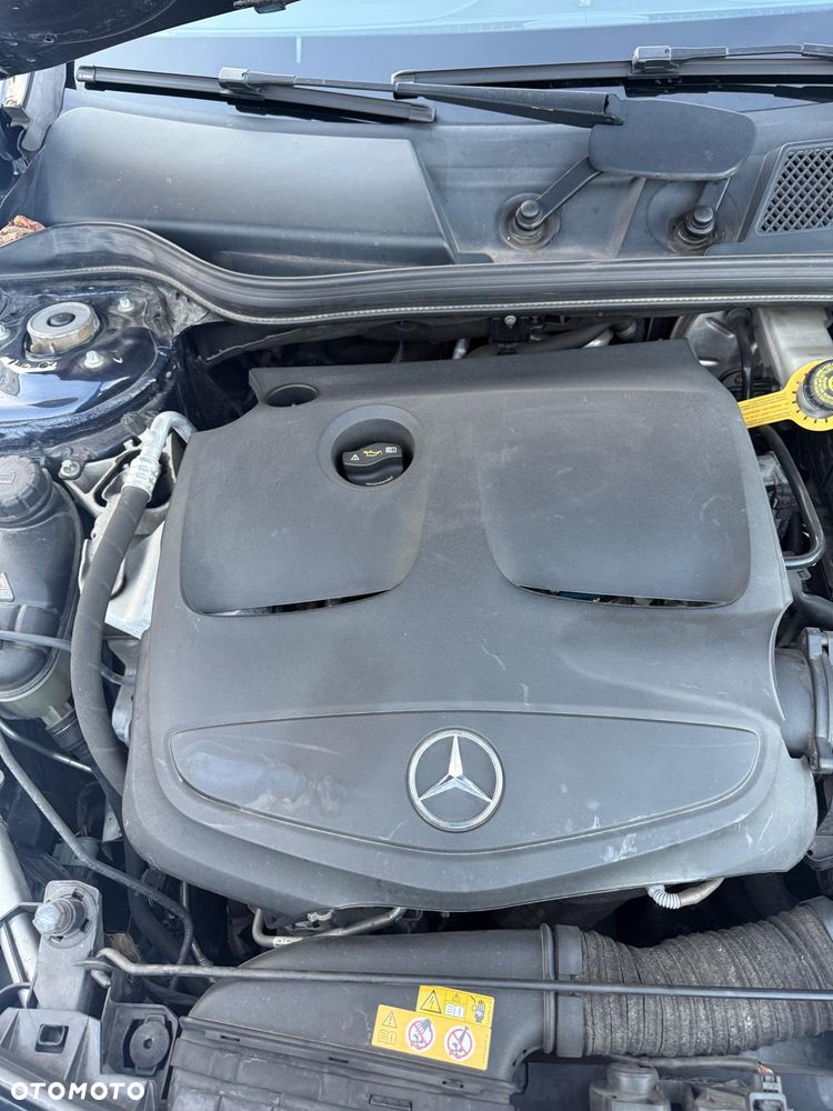 Mercedes-Benz CLA 250 4Matic 7G-DCT - 20