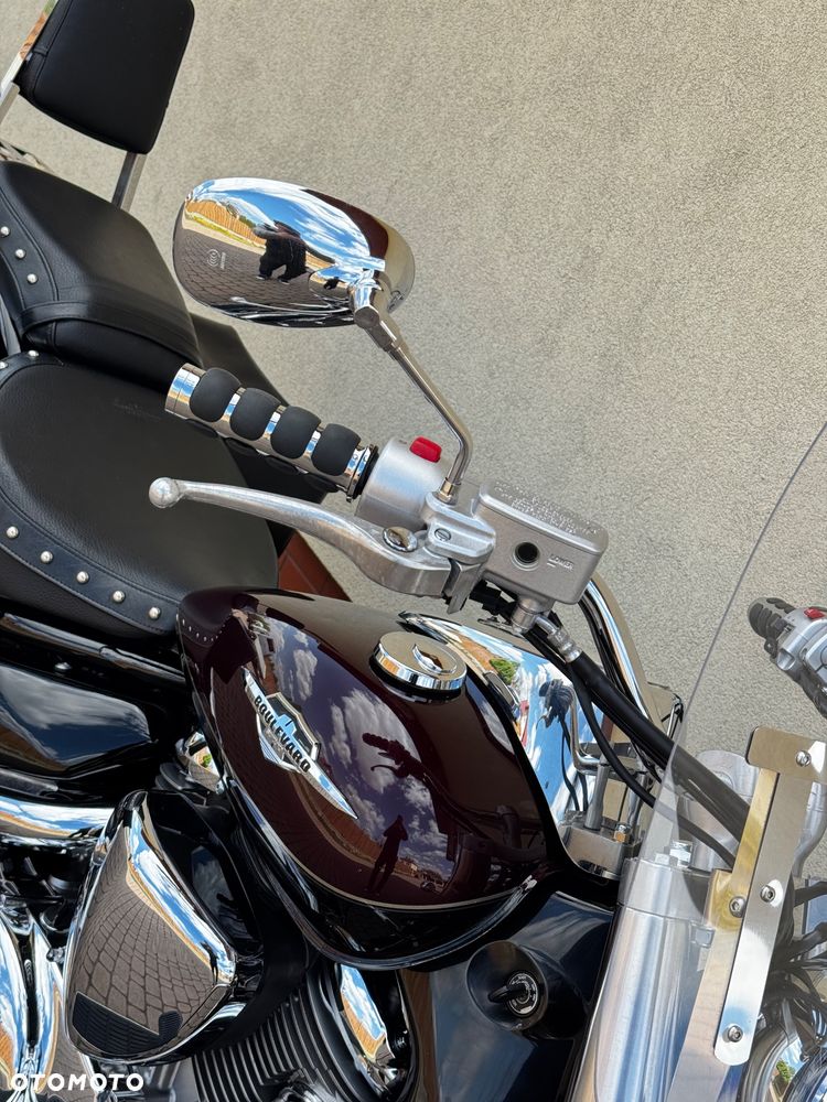 Suzuki VL 800 Volusia - Boulevard C50 - 12