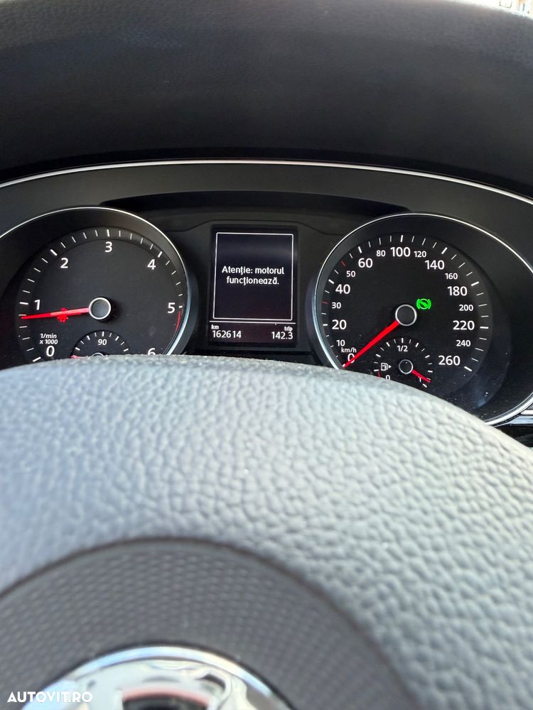 Volkswagen Passat - 5