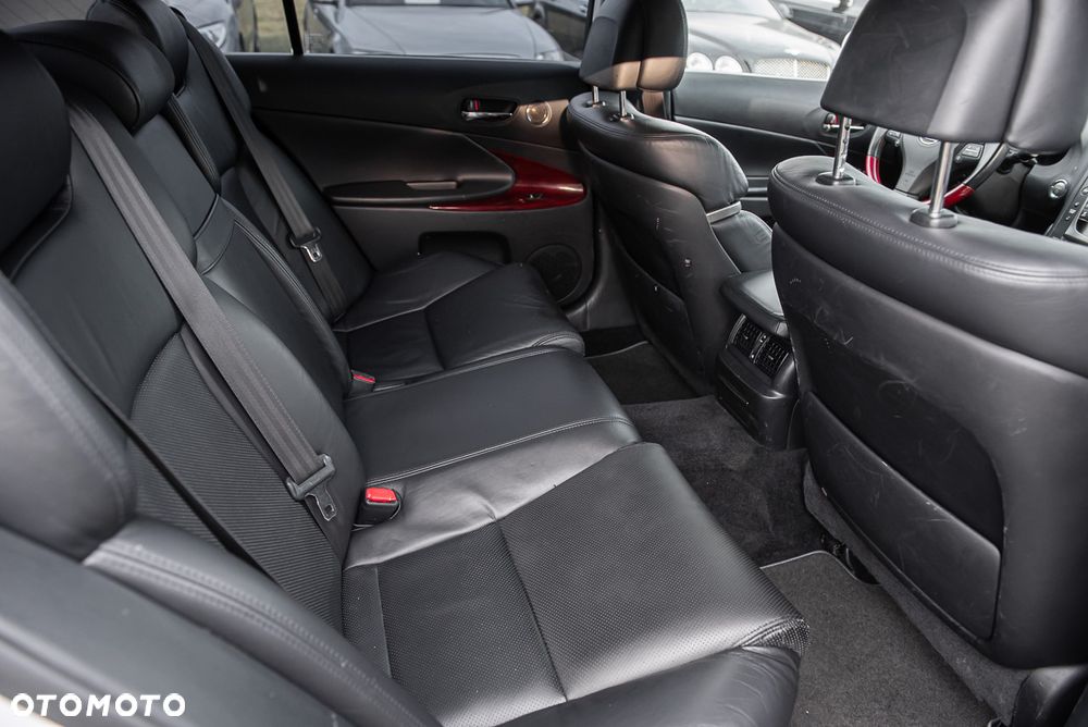 Lexus GS 450h - 19