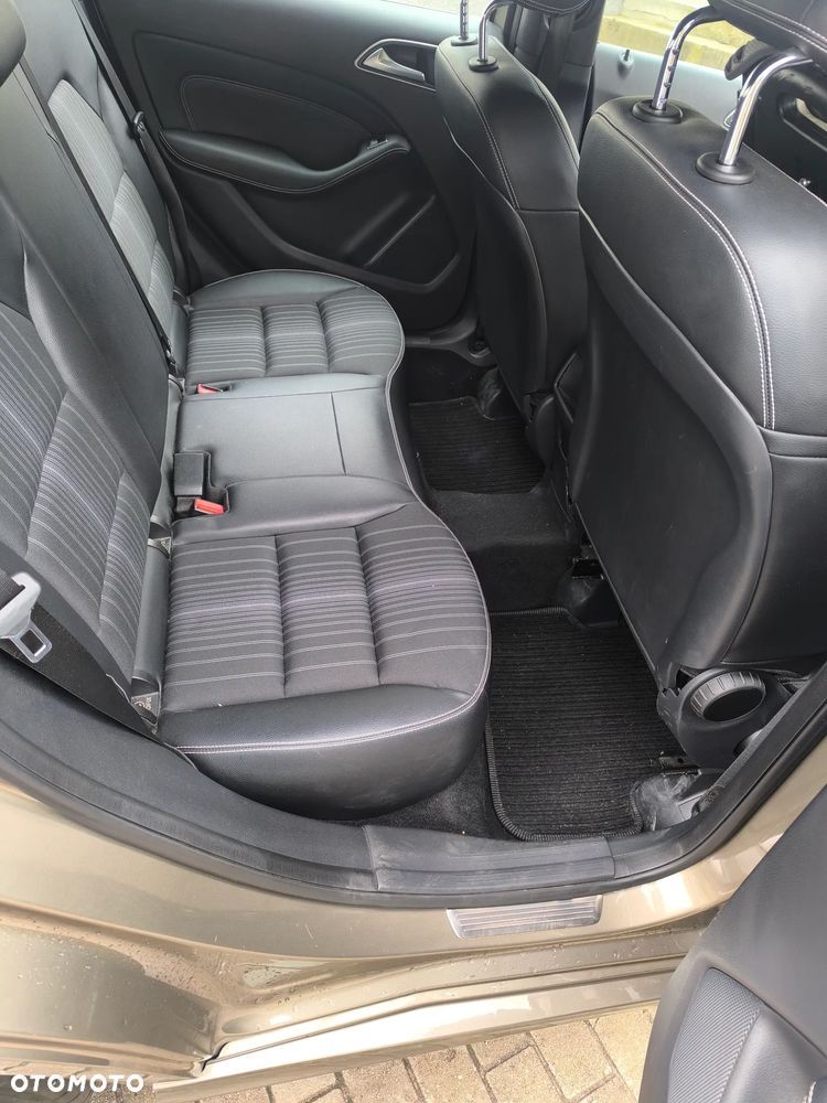 Mercedes-Benz Klasa B 180 CDI (BlueEFFICIENCY) - 7