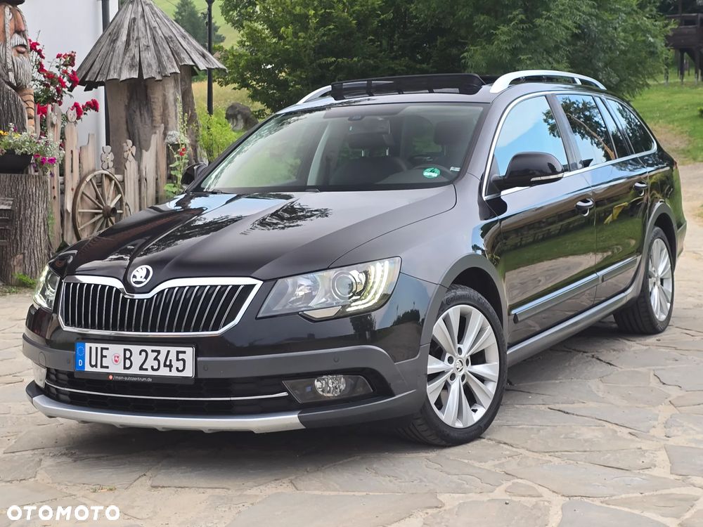 Skoda Superb 2.0 TDI 4x4 Platinum Outdoor DSG - 37