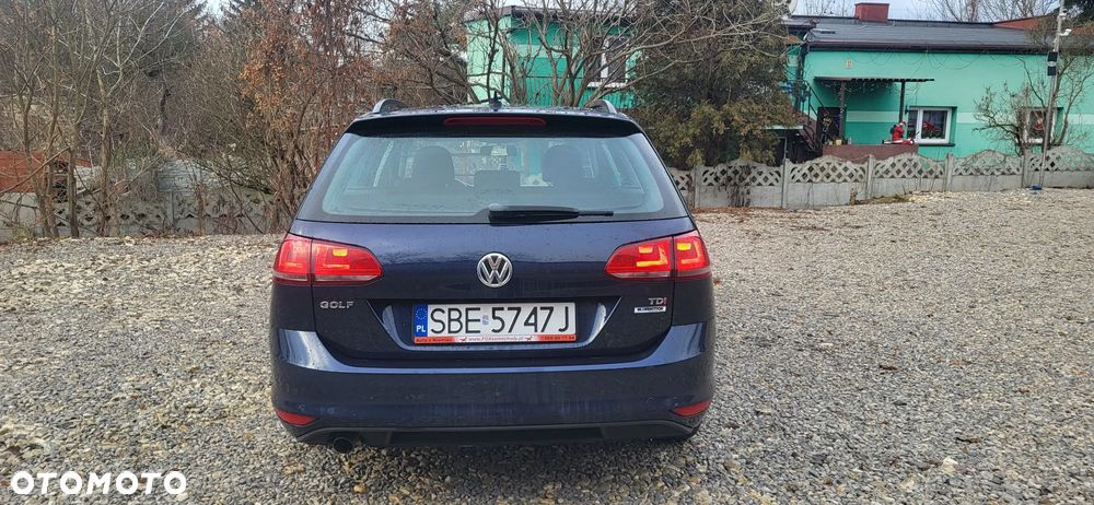 Volkswagen Golf 1.6 TDI BlueMotion Technology Trendline - 8