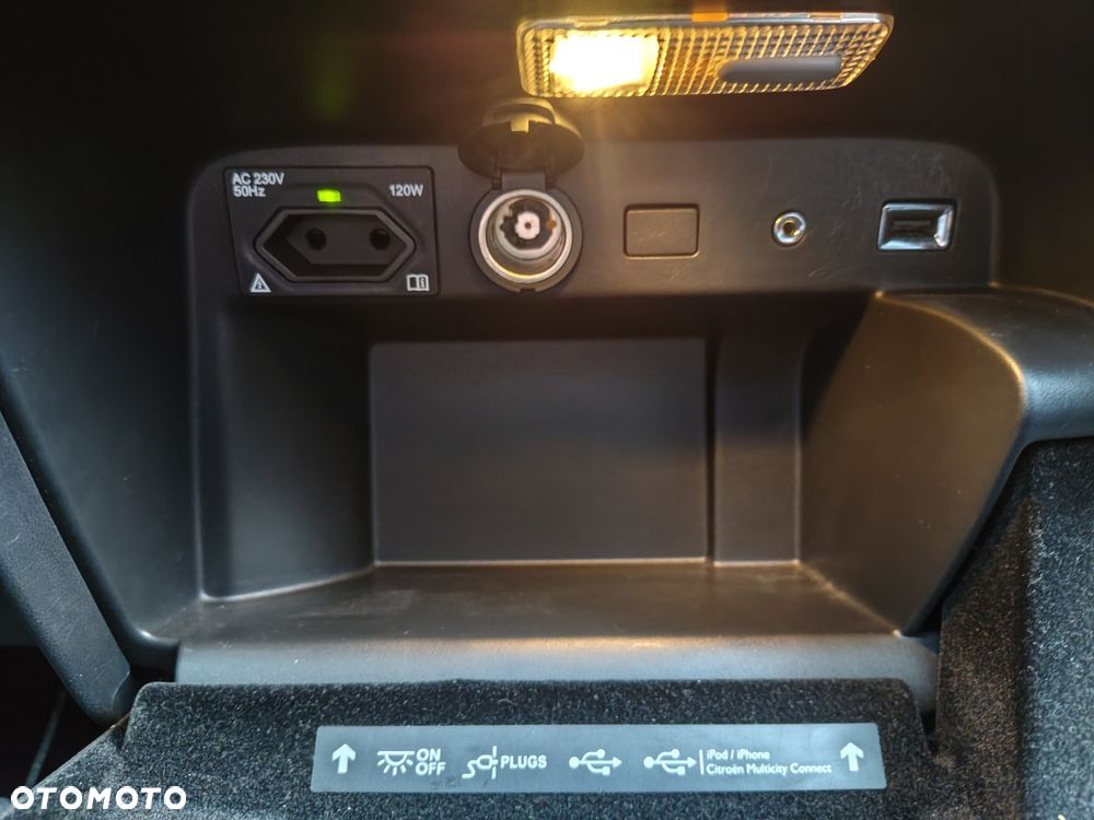 Citroën C4 Grand Picasso - 23