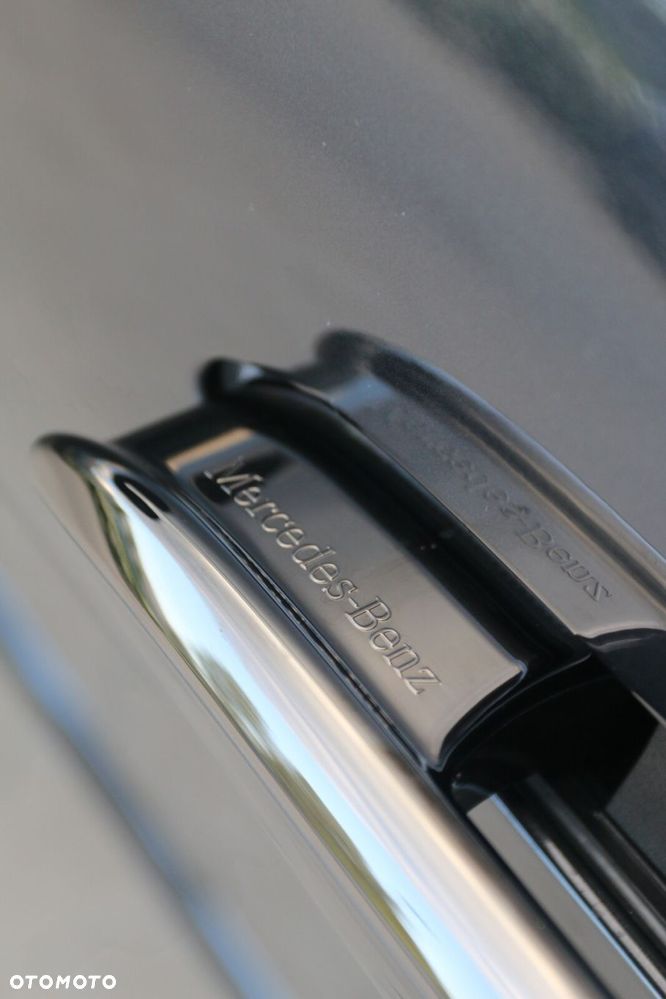 Mercedes-Benz Klasa E - 34