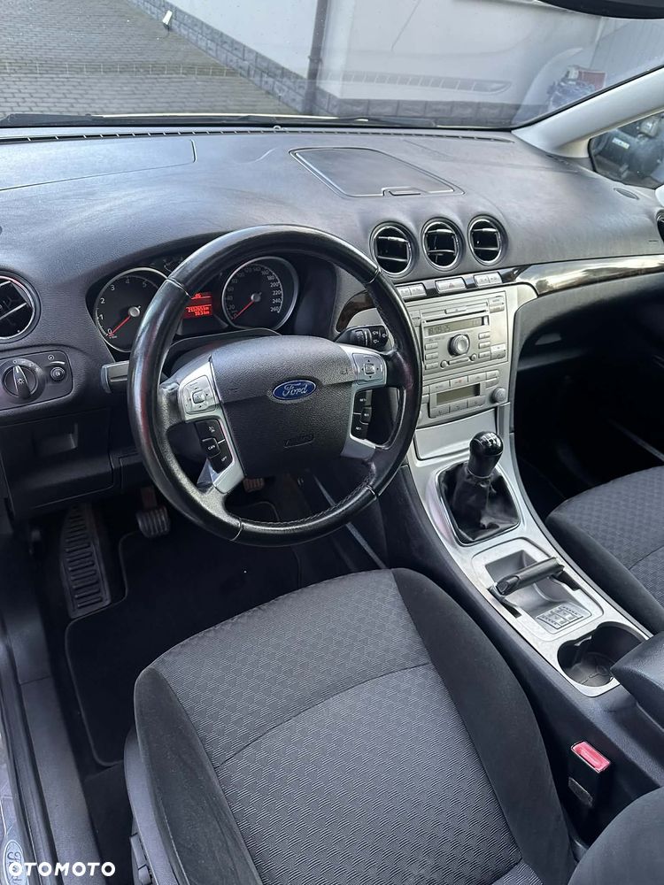 Ford Galaxy 2.0 Viva Titanium - 17