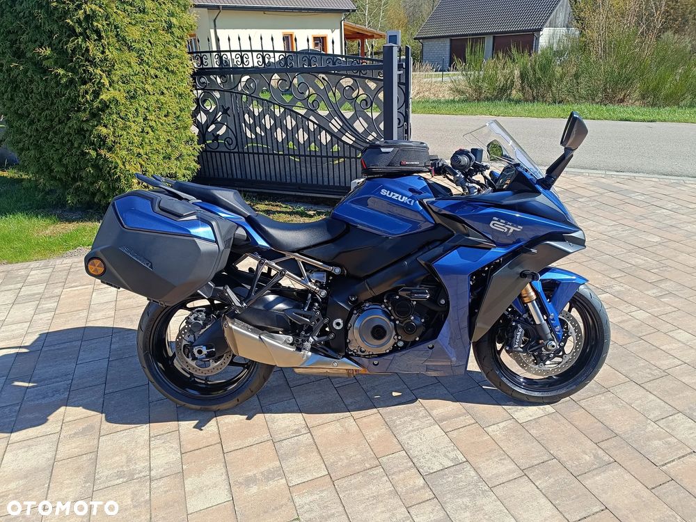Suzuki GSX 1000 - 11