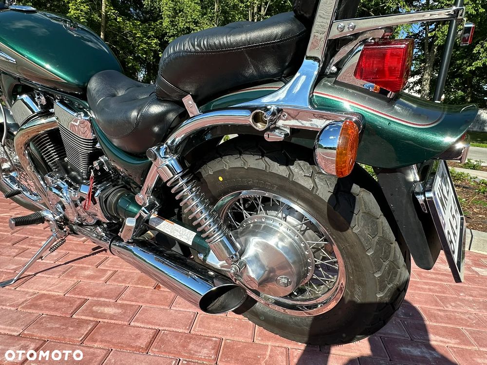 Suzuki Intruder - 6