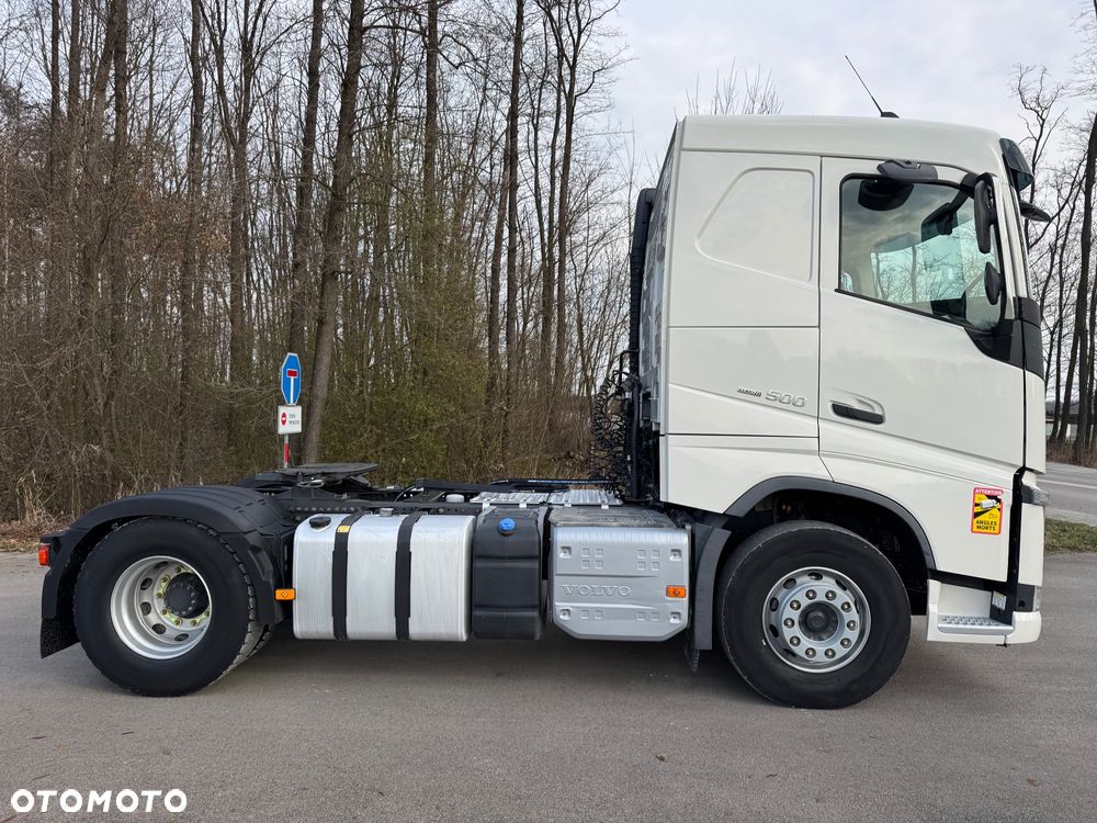 Volvo - 3