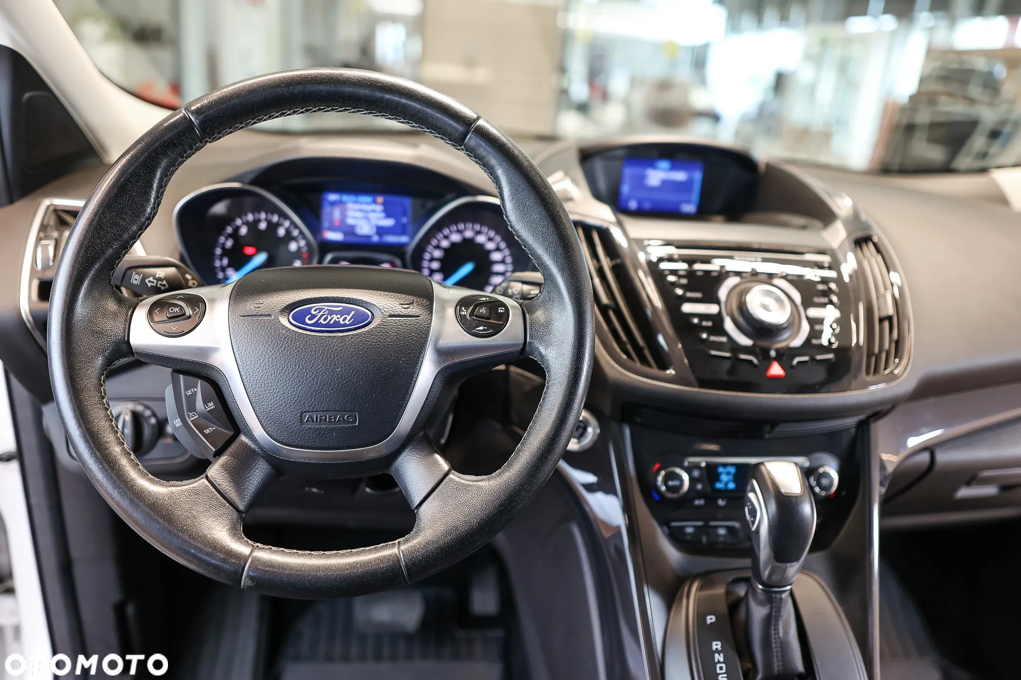 Ford Kuga 1.5 EcoBoost 4WD Titanium - 27