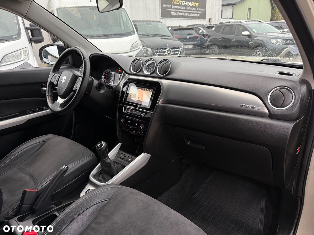 Suzuki Vitara - 13