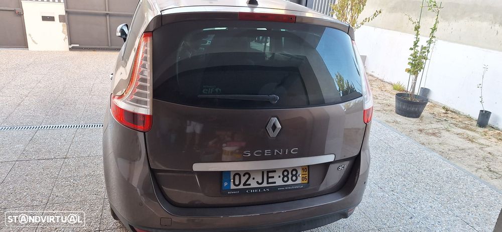 Renault Grand Scénic - 5