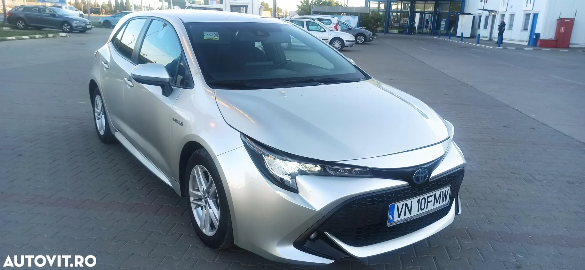Toyota Corolla - 2